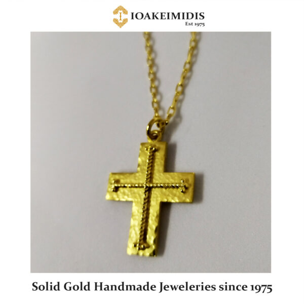 Cross made by Solid Gold s.36