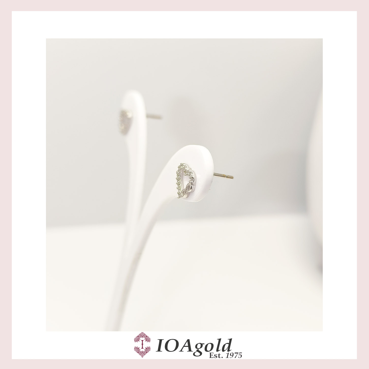 AIM-DA.ear.hearts infinity wg 4