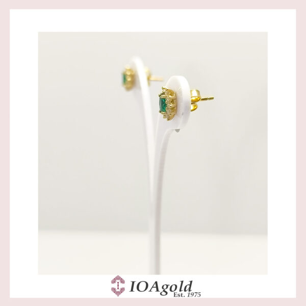 Yellow gold 14k Rosetta earrings – Green oval stone