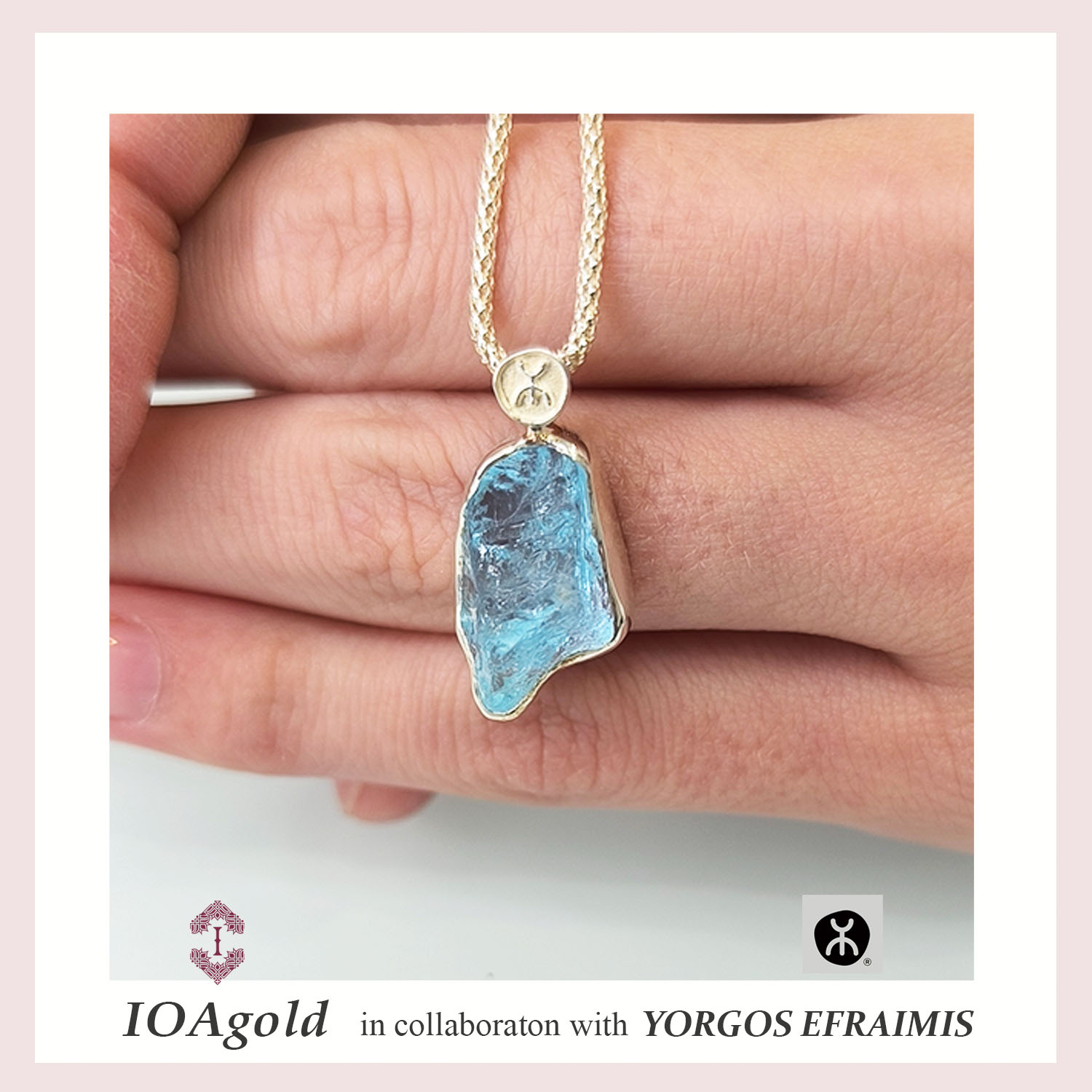 Efr- silver pendant Blue Topaz close up Efr- silver pendant Blue Topaz close up