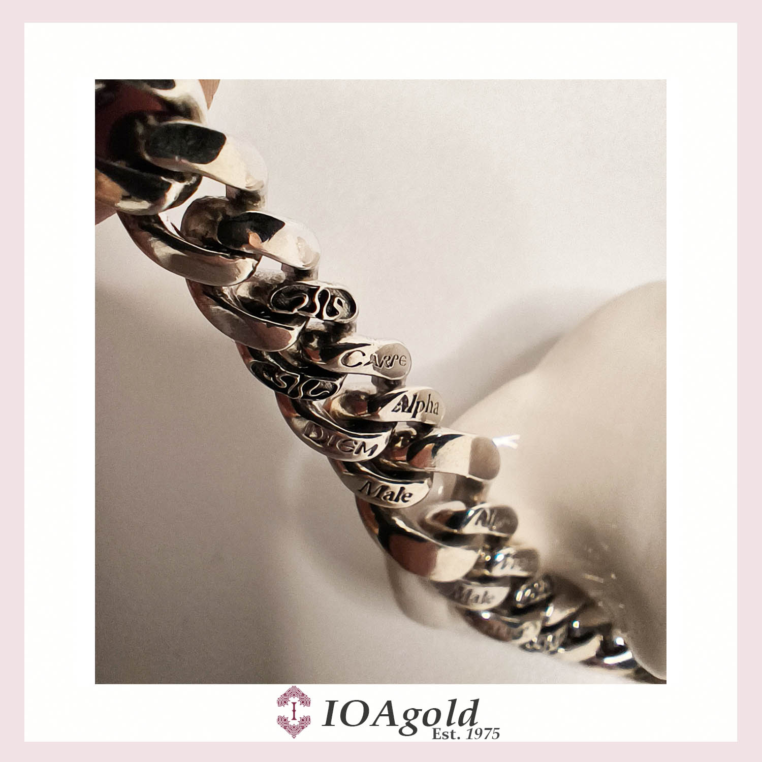 IOA – cuban bracelet -Alhpa male -Carpe diem -snakes b IOA – cuban bracelet -Alhpa male -Carpe diem -snakes b