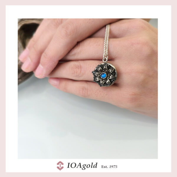 Siver necklace -Greek flower