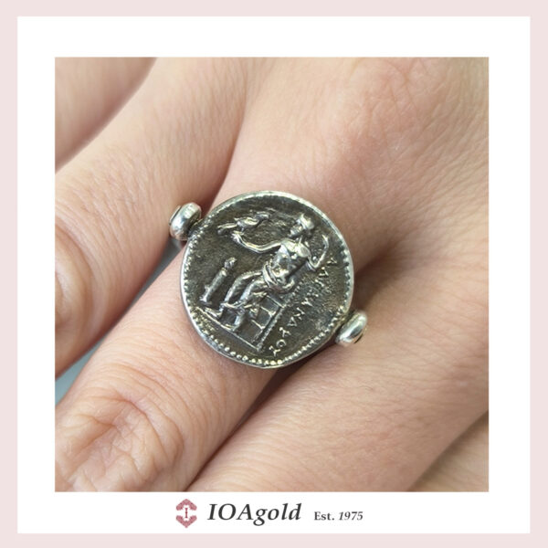 Great Alexander double face ring