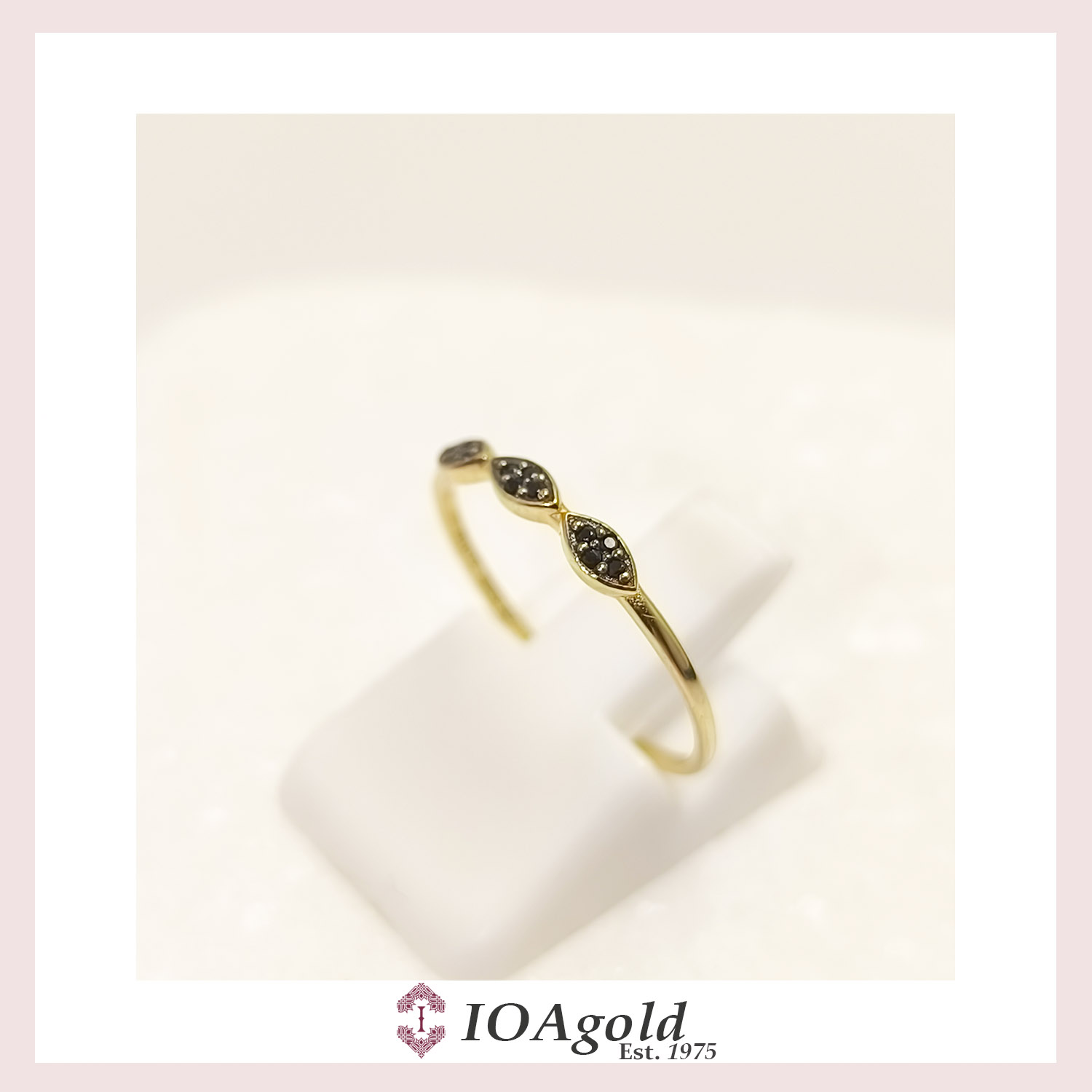 petit ring 3 parts -Black stones