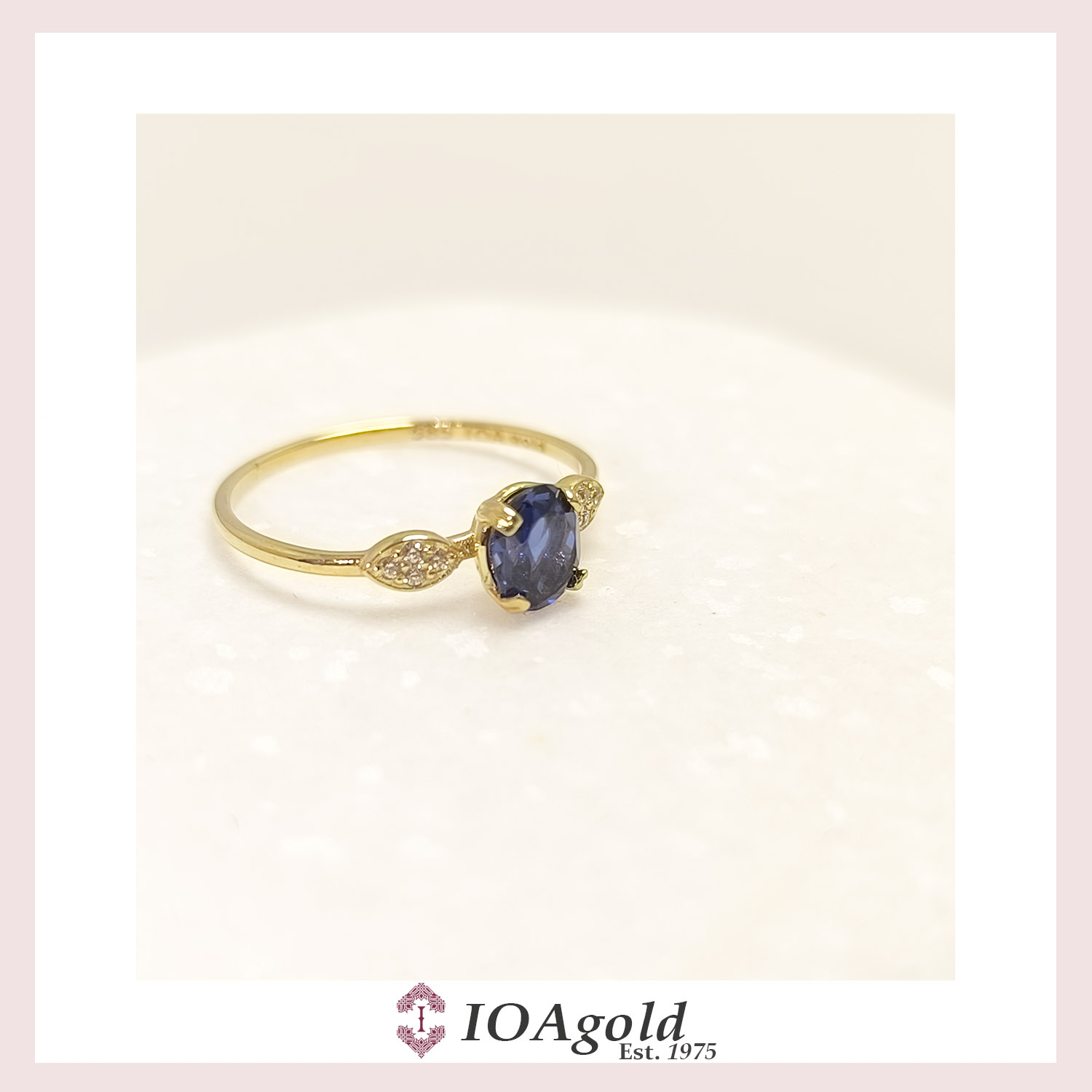 petit ring Blue oval + 2parts white b