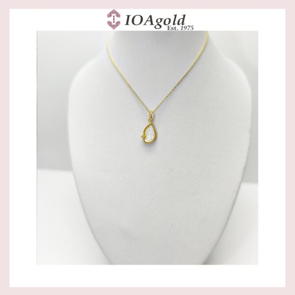 Gold pendant 14k with mother of pearl- Angel wing with diamond