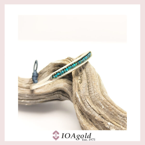 Silver 925 cuff with blue stones